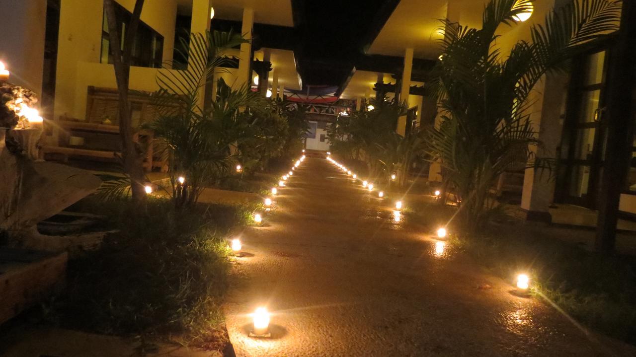 Casus Dream Hotel Gili Trawangan Exterior foto